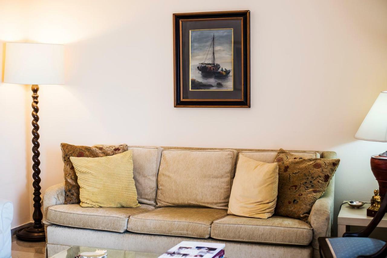Flisvos Seafront-Marina Apartment 아테네 외부 사진
