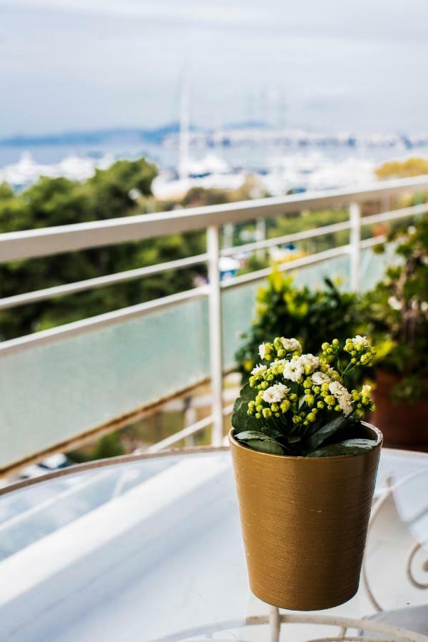 Flisvos Seafront-Marina Apartment 아테네 외부 사진